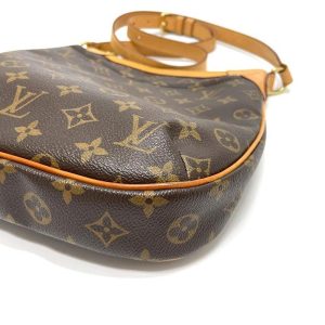 新品未使用   新しいバッグ Ref:M56390