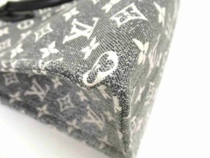 新品未使用 モノグラムデニム モノグラム M46448 オンザゴー ブラックデニムハンドバッグ