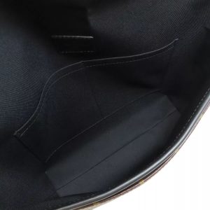 新品未使用 M45557 マグネット式ショルダーバッグ ブラウン