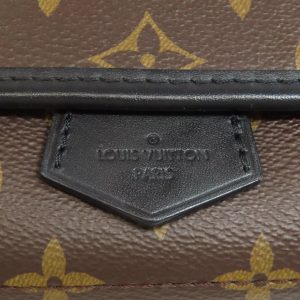新品未使用 M45557 マグネット式ショルダーバッグ ブラウン